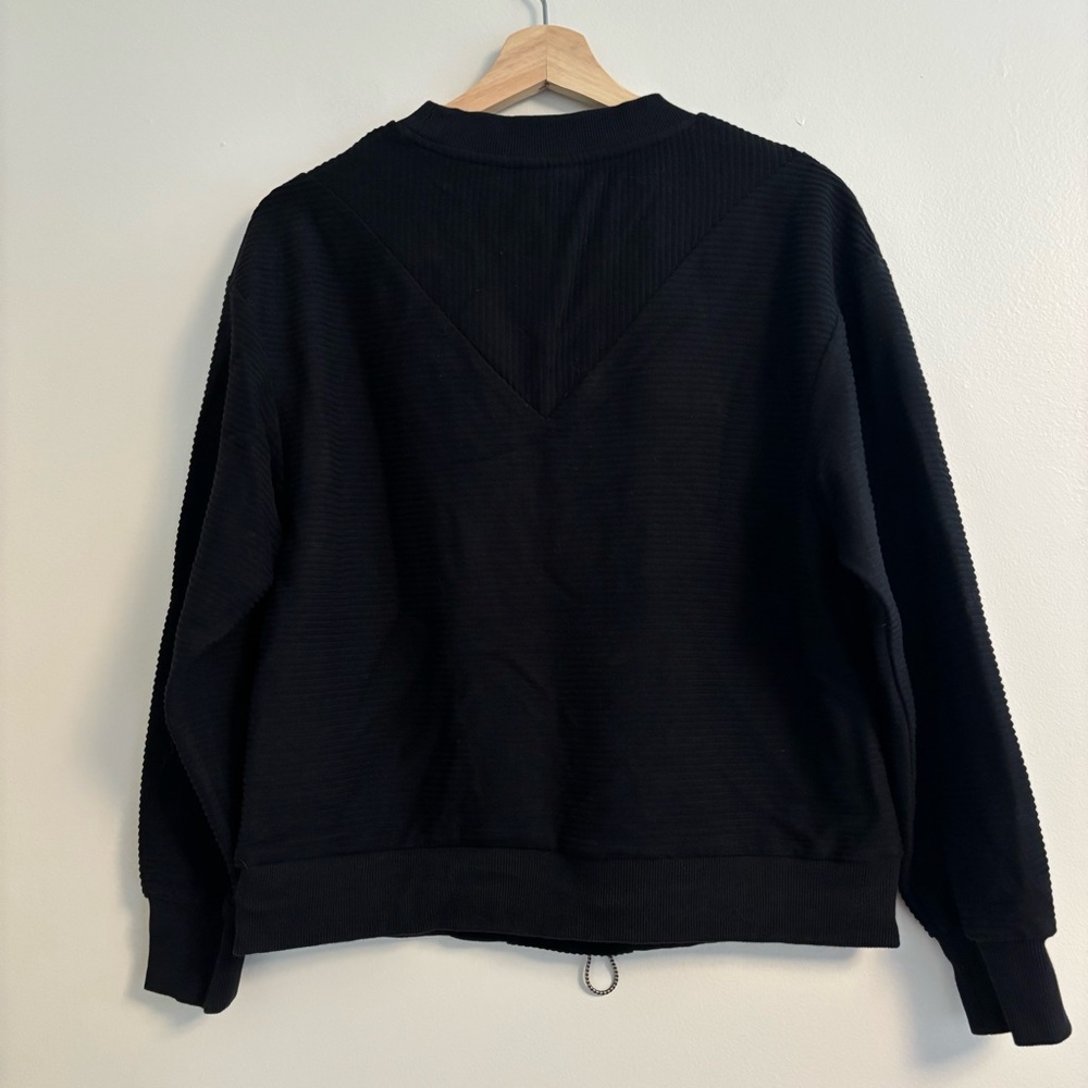Varley Black Ribbed Top - Picture 7 of 9